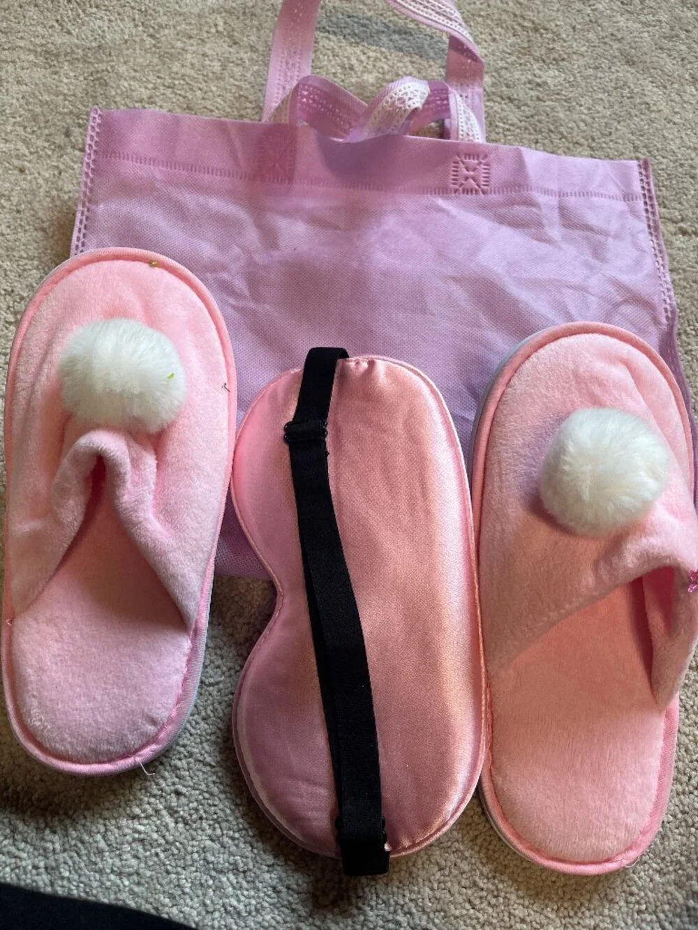 Pink Kids Spa Set (Slippers‎ Sleep Mask and Pink Bag)